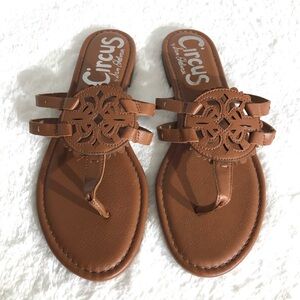 Circus by Sam Edelman Canyon Flat Sandals